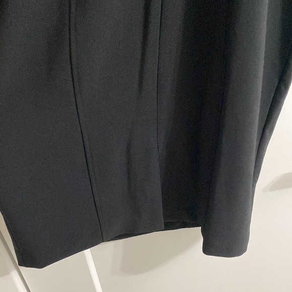 Little Black Dress - Picture 7 of 8